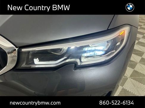 Used 2022 BMW 330i xDrive Sedan w/ Premium Package 2 AWD/4WD image 29