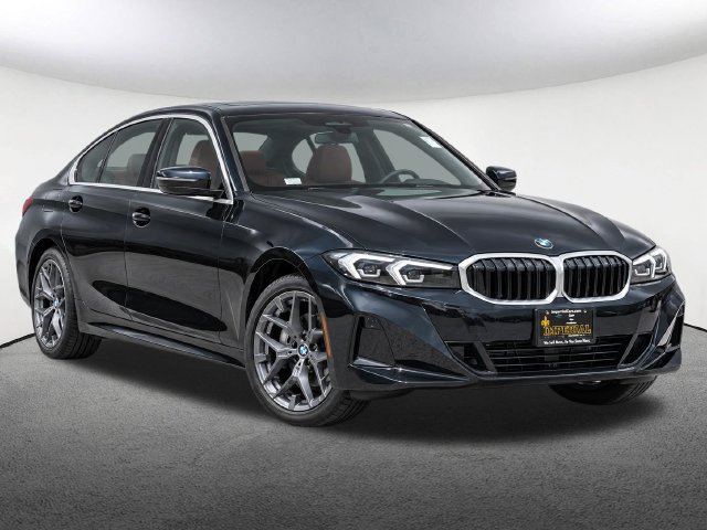 Used 2026 BMW 330i xDrive Sedan AWD/4WD image 2