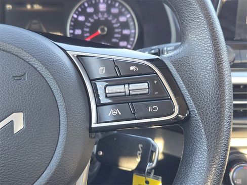 Used 2024 Kia Forte LXS w/ LXS Technology Package image 23