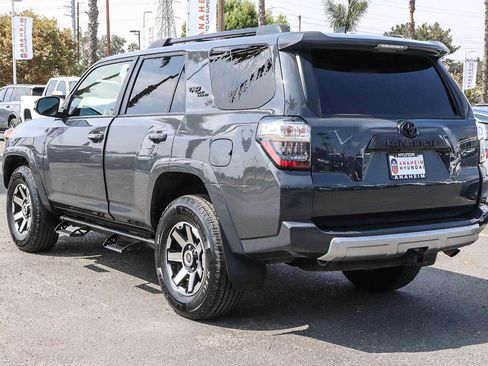 Used 2024 Toyota 4Runner TRD Off-Road Premium w/ Off Road Premium Plus Package AWD/4WD image 9
