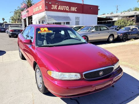 Used 2004 Buick Century Custom FWD image 1