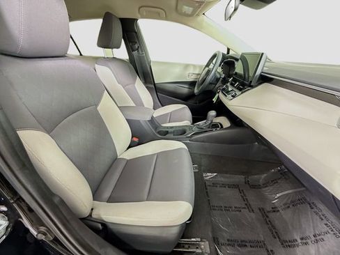 Certified 2024 Toyota Corolla LE image 25