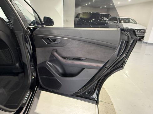 Used 2024 Audi RS Q8 AWD/4WD image 52