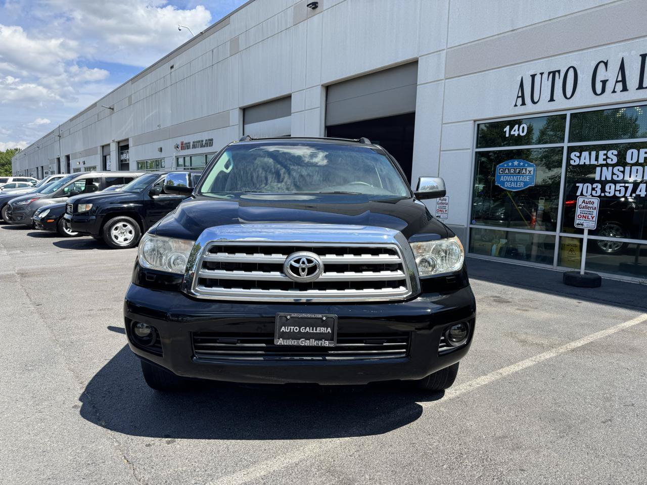 Used 2012 Toyota Sequoia Limited AWD/4WD image 3