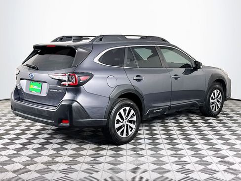 Used 2023 Subaru Outback 2.5i image 10