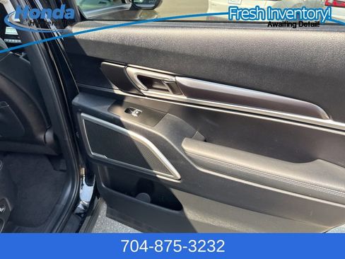 Used 2023 Kia Telluride S w/ S Sunroof Package image 14