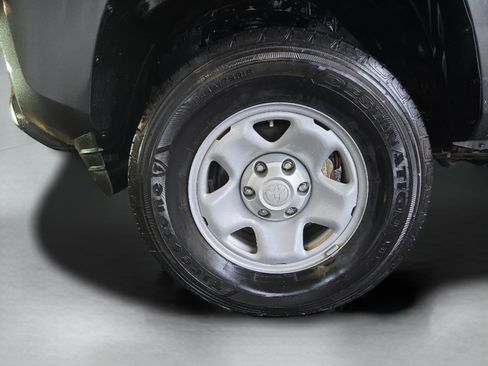 Used 2023 Toyota Tacoma SR image 10