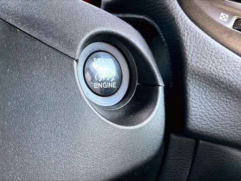 Used 2018 Jeep Compass Trailhawk w/ Leather Interior Group image 33