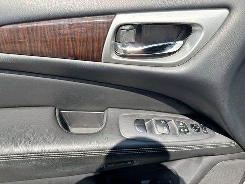 Used 2015 Nissan Pathfinder SL AWD/4WD image 20