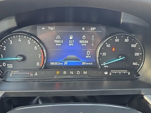 Used 2021 Ford Explorer XLT w/ Equipment Group 202A AWD/4WD image 10