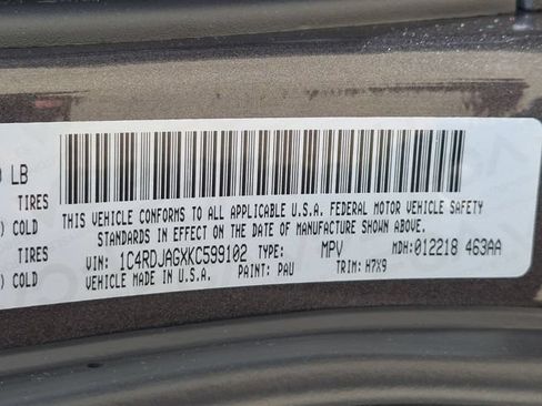 Used 2019 Dodge Durango SXT AWD/4WD image 31