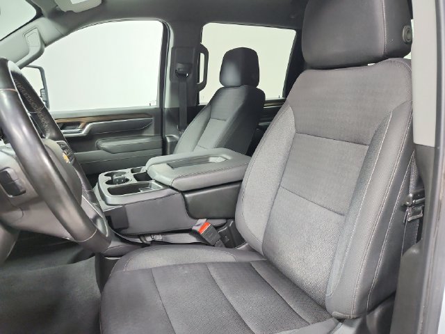 Used 2025 Chevrolet Silverado 2500 LT AWD/4WD image 19