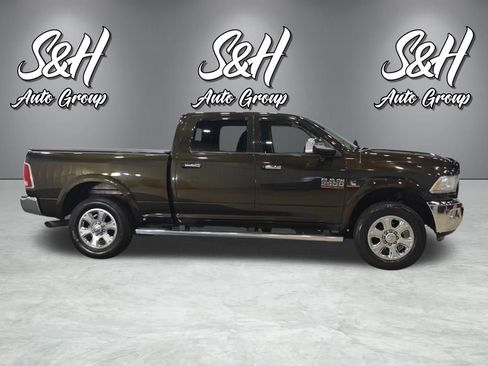 Used 2014 RAM 2500 Laramie w/ Convenience Group image 22