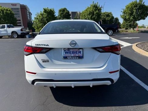 Used 2025 Nissan Sentra SV FWD image 6