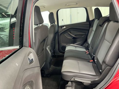 Used 2018 Ford Escape SE image 22