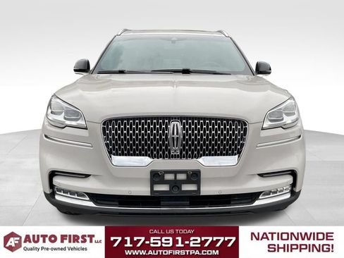 Used 2020 Lincoln Aviator Reserve w/ Equipment Group 201A AWD/4WD image 2