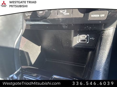 Used 2022 Jeep Compass Latitude AWD/4WD image 23
