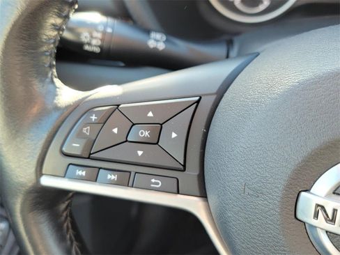 Certified 2022 Nissan Sentra SV image 19