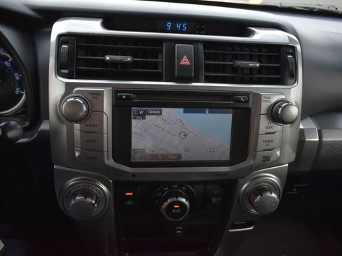 Used 2015 Toyota 4Runner SR5 Premium AWD/4WD image 27