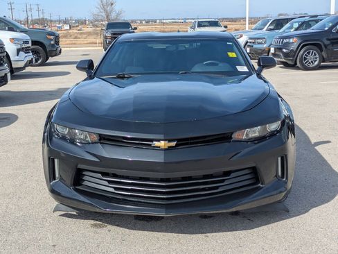 Used 2017 Chevrolet Camaro LT image 8