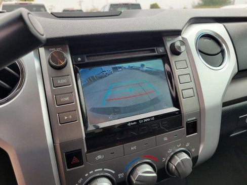 Used 2016 Toyota Tundra SR5 image 24