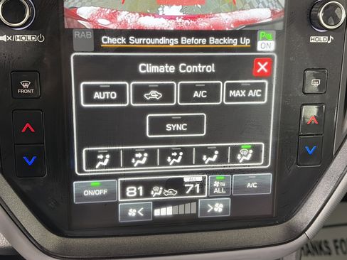 Used 2025 Subaru Crosstrek 2.5i Limited w/ Crosstrek Mirror Package image 21