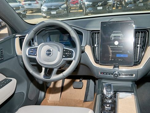 New 2026 Volvo XC60 B5 Plus w/ Protection Package Premier image 24