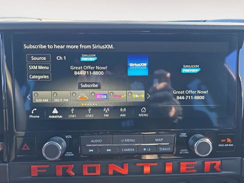 Used 2025 Nissan Frontier PRO-4X w/ Pro Premium Package image 18