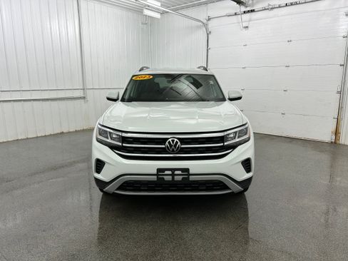 Used 2023 Volkswagen Atlas SE AWD/4WD image 16