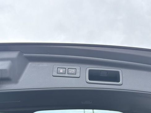 Certified 2023 Subaru Forester Limited AWD/4WD image 15