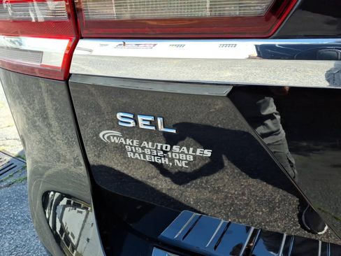 Used 2019 Volkswagen Atlas SEL AWD/4WD image 5
