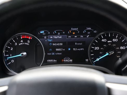 Used 2022 Ford F250 Platinum image 12