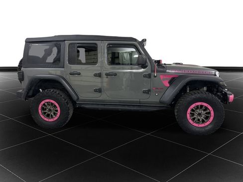 Used 2022 Jeep Wrangler Unlimited Rubicon w/ Cold Weather Group image 6