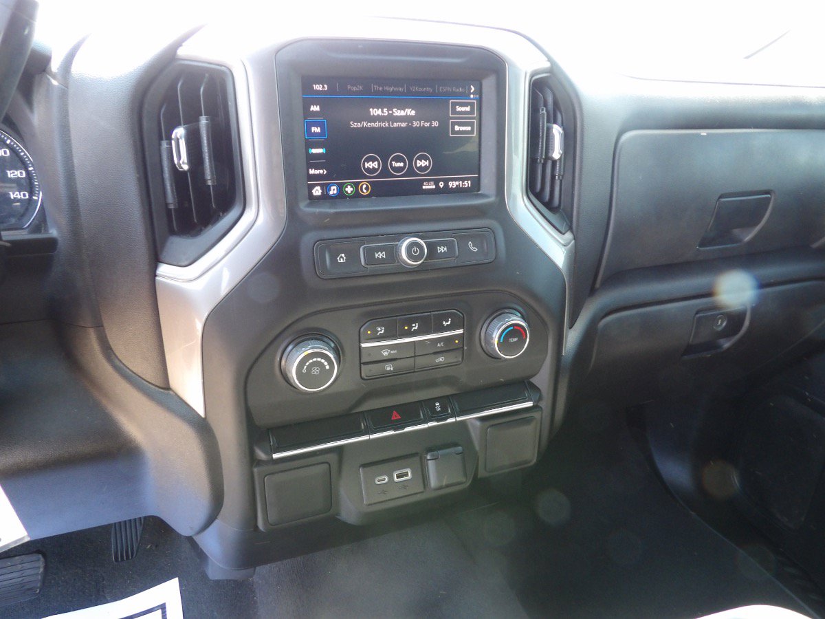 Used 2023 Chevrolet Silverado 2500 Custom w/ Infotainment Package AWD/4WD image 11