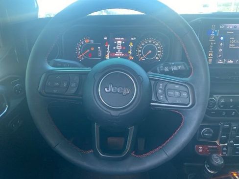 Used 2024 Jeep Wrangler Unlimited Rubicon w/ XTREMEE 35" Tire Package AWD/4WD image 15