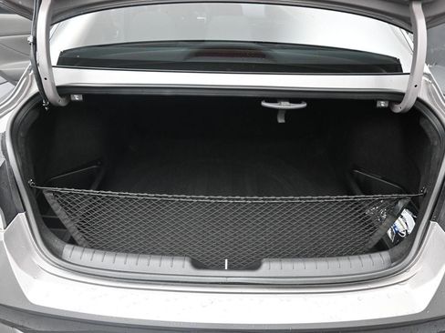 Certified 2022 Hyundai Elantra SEL w/ Preferred Accessory Package image 24