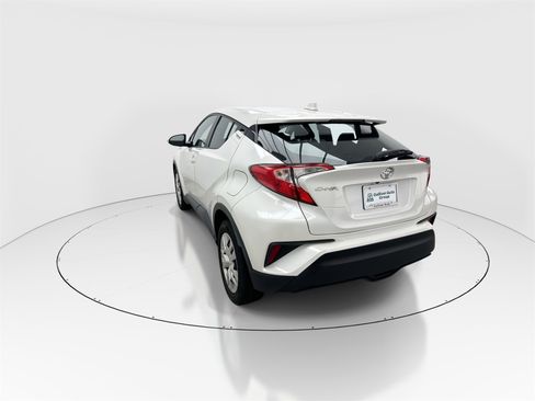 Used 2021 Toyota C-HR LE image 6