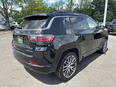 Used 2023 Jeep Compass Limited w/ Elite Group AWD/4WD image 15