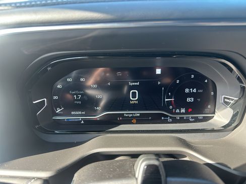 Used 2023 GMC Yukon Denali Ultimate image 25