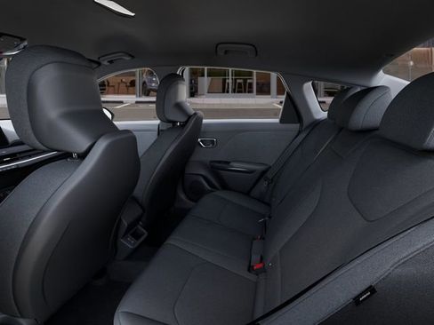 New 2026 Kia K4 FWD image 18