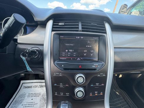 Used 2013 Ford Edge SEL FWD image 16