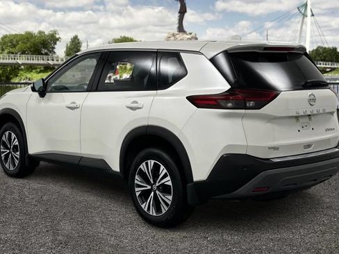 Used 2021 Nissan Rogue SV AWD/4WD image 7