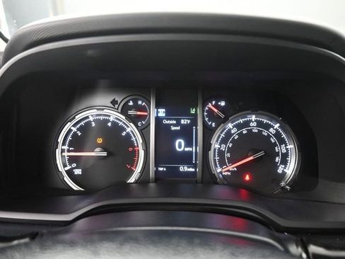 Used 2024 Toyota 4Runner TRD Off-Road Premium image 13