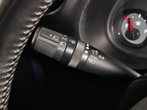 Used 2016 Jeep Wrangler Unlimited Sahara AWD/4WD image 15