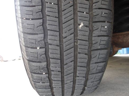 Used 2015 Ford Explorer FWD image 7