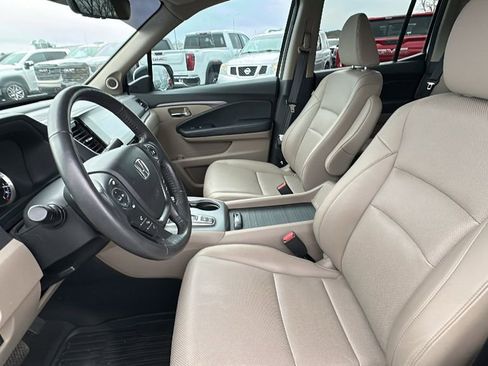 Used 2023 Honda Ridgeline RTL-E image 9