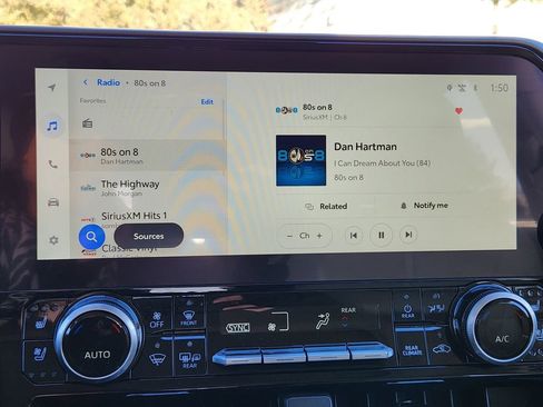 Used 2023 Toyota Highlander Limited image 23