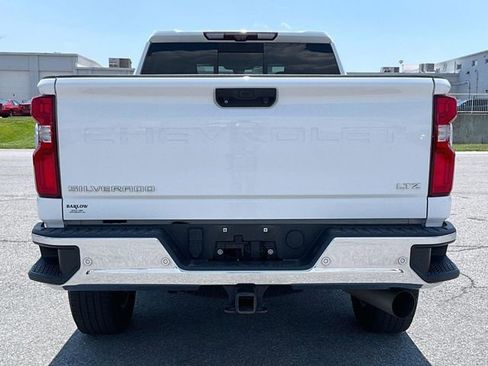 Used 2021 Chevrolet Silverado 2500 LTZ w/ LTZ Premium Package AWD/4WD image 6