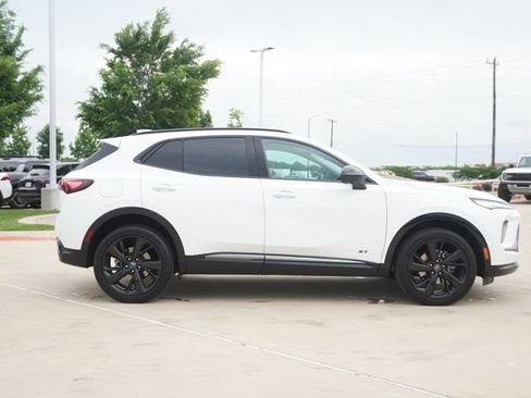 Used 2025 Buick Envision Sport Touring AWD/4WD image 10