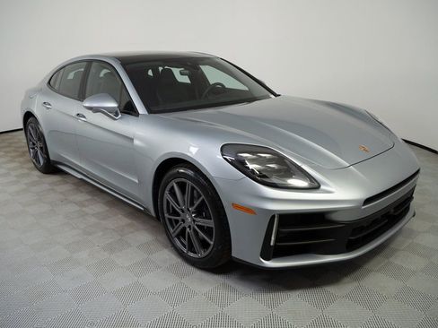 New 2026 Porsche Panamera RWD image 27